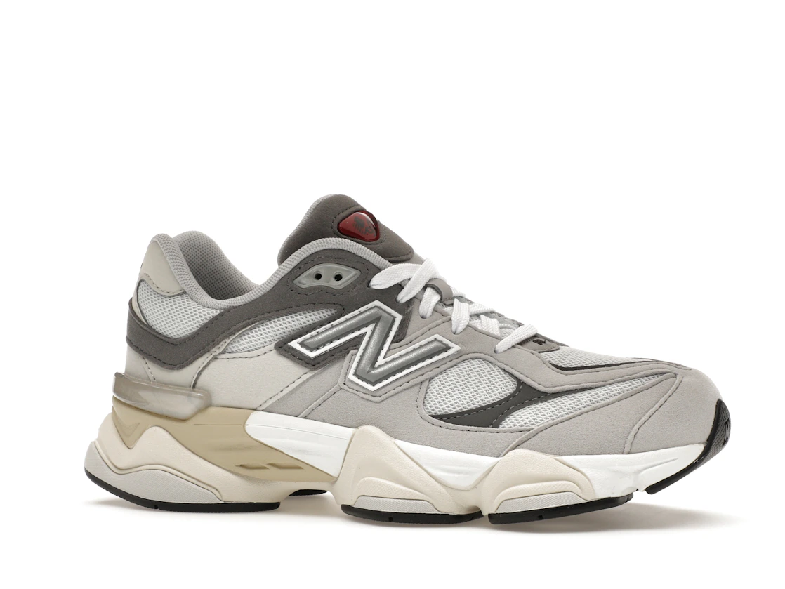 Vue 3 de New Balance 9060 Rain Cloud (GS)