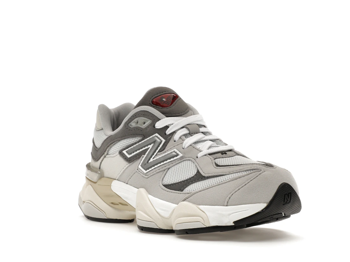 Vue 6 de New Balance 9060 Rain Cloud (GS)