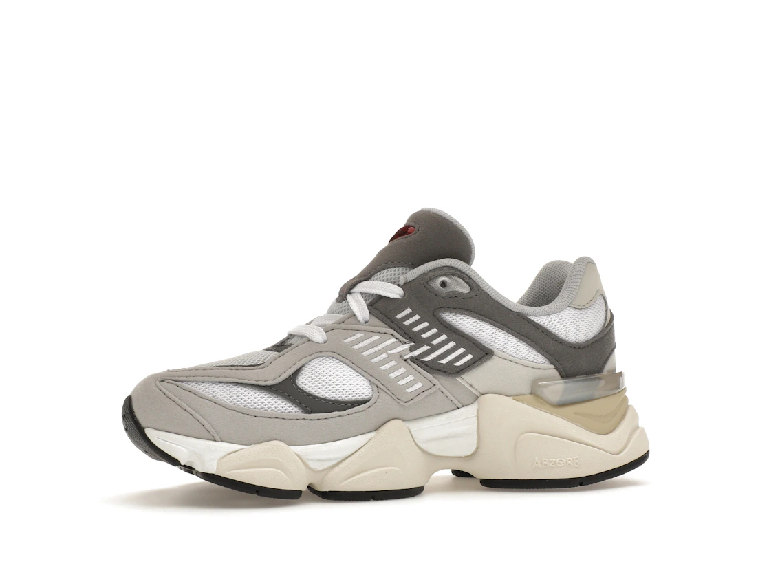 Vue 17 de New Balance 9060 Rain Cloud (PS)