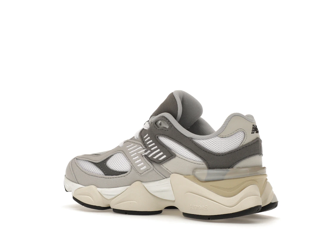 Vue 22 de New Balance 9060 Rain Cloud (PS)