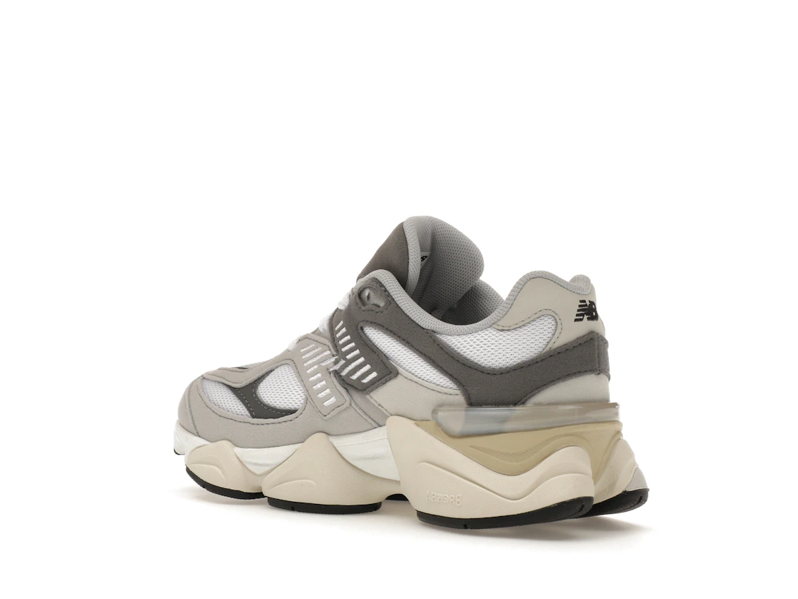 Vue 23 de New Balance 9060 Rain Cloud (PS)
