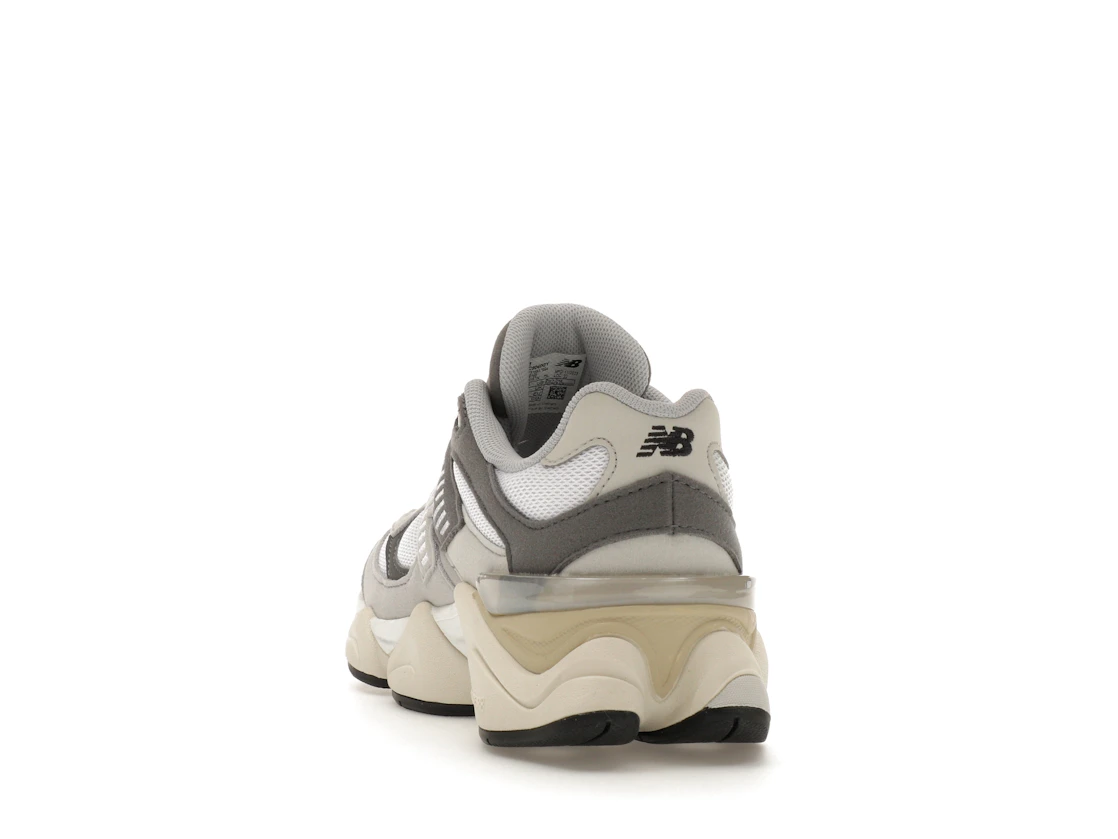 Vue 26 de New Balance 9060 Rain Cloud (PS)