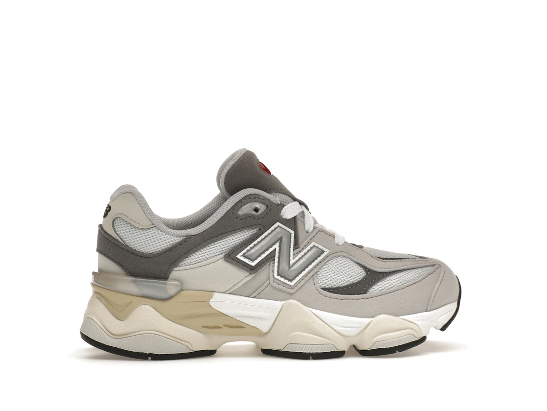 Vue 36 de New Balance 9060 Rain Cloud (PS)