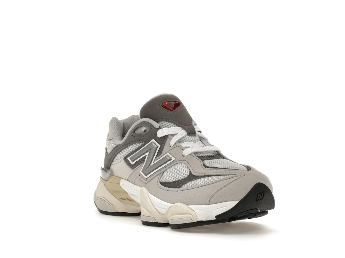 Vue 6 de New Balance 9060 Rain Cloud (PS)