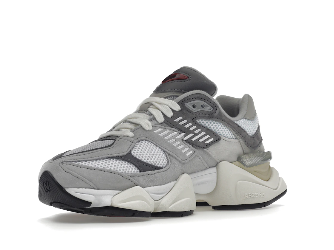 Vue 15 de New Balance 9060 Rain Cloud Grey