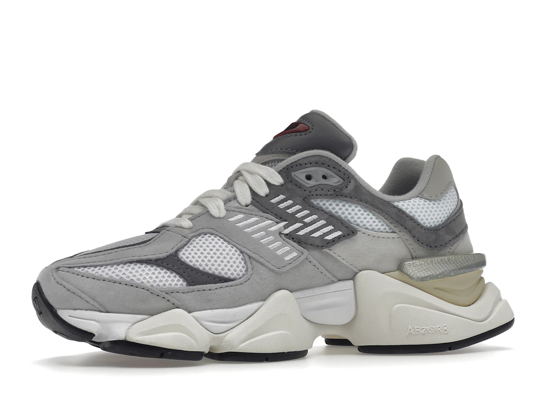 Vue 17 de New Balance 9060 Rain Cloud Grey