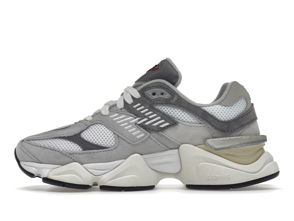 Vue 19 de New Balance 9060 Rain Cloud Grey