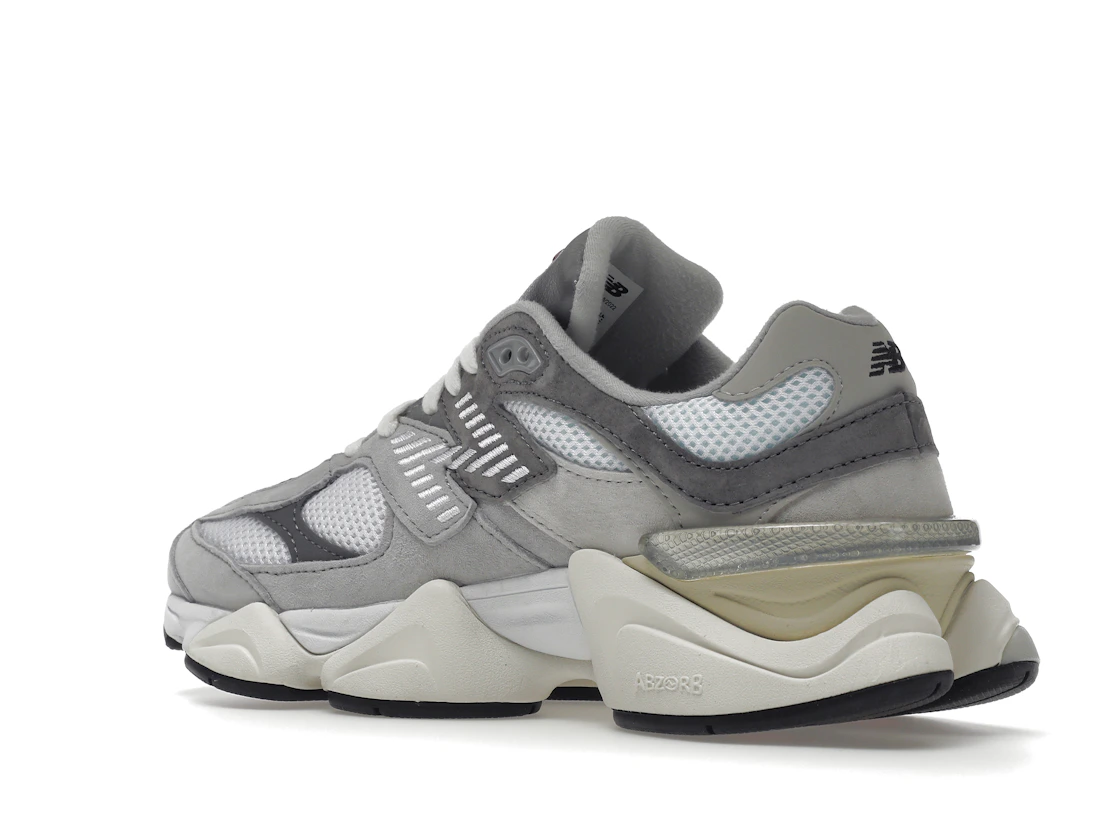 Vue 23 de New Balance 9060 Rain Cloud Grey
