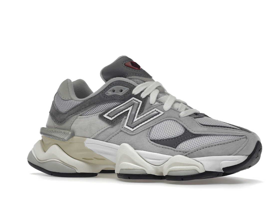 Vue 4 de New Balance 9060 Rain Cloud Grey
