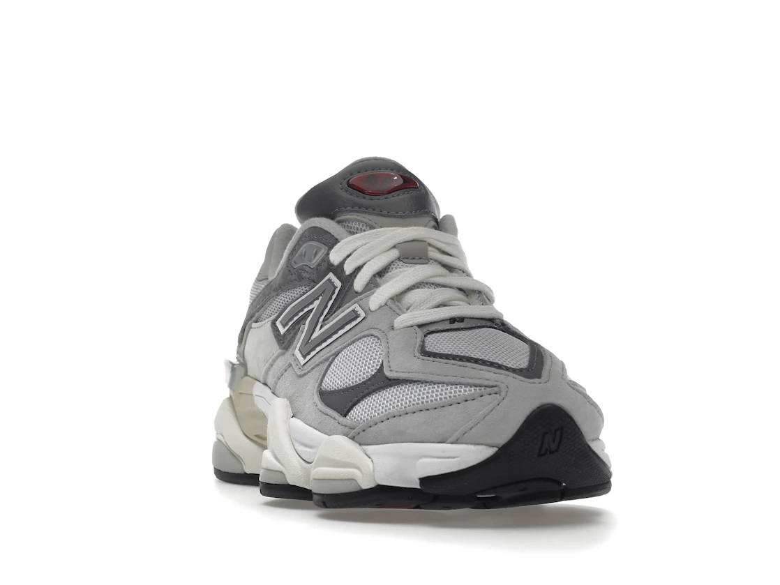 Vue 8 de New Balance 9060 Rain Cloud Grey