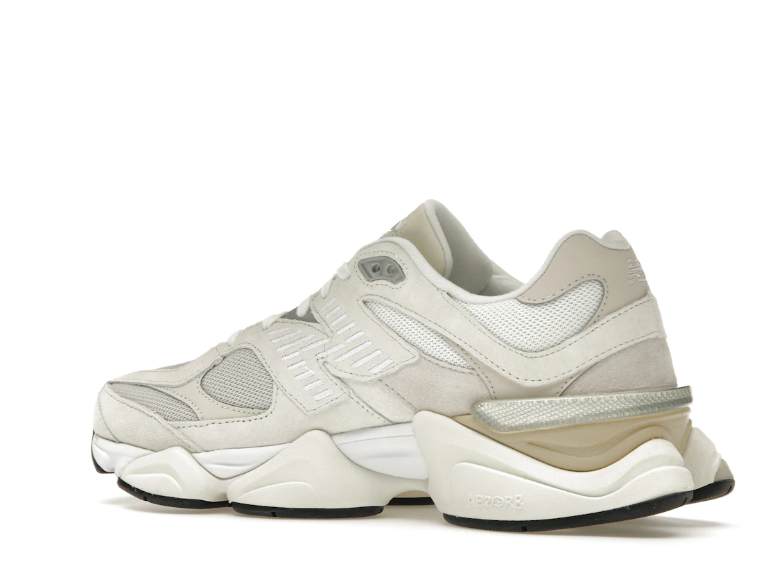 Vue 22 de New Balance 9060 Sea Salt Moonbeam