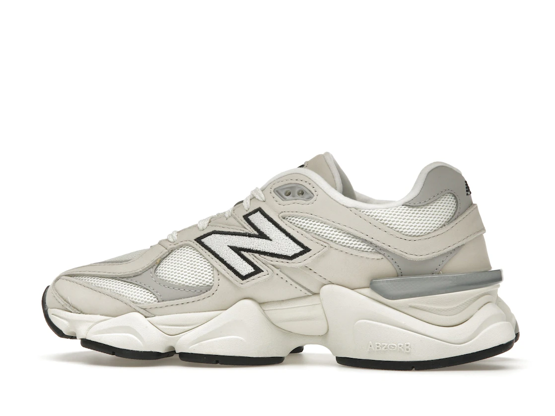 Vue 20 de New Balance 9060 Sea Salt Raincloud