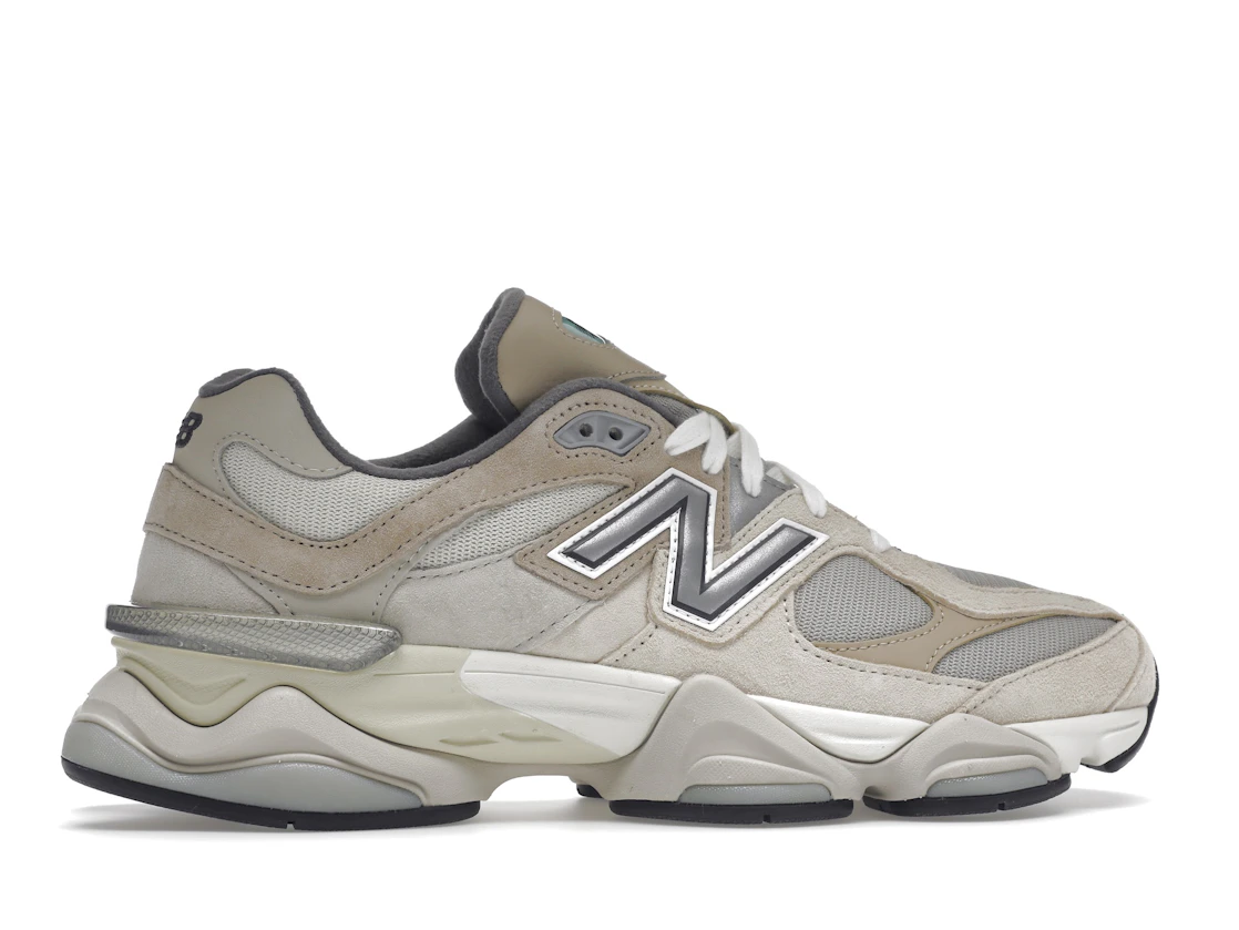 Vue 36 de New Balance 9060 Sea Salt