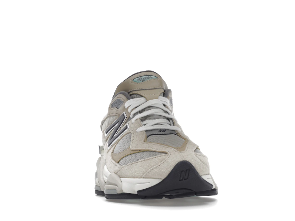 Vue 9 de New Balance 9060 Sea Salt