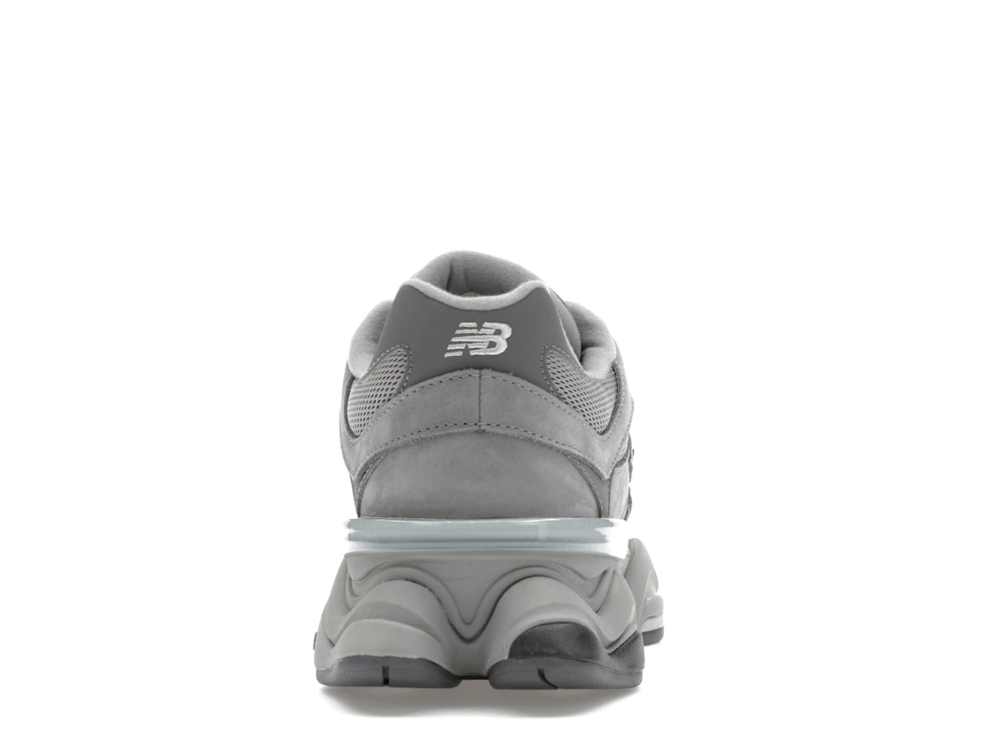 Vue 28 de New Balance 9060 Shadow Grey Castlerock