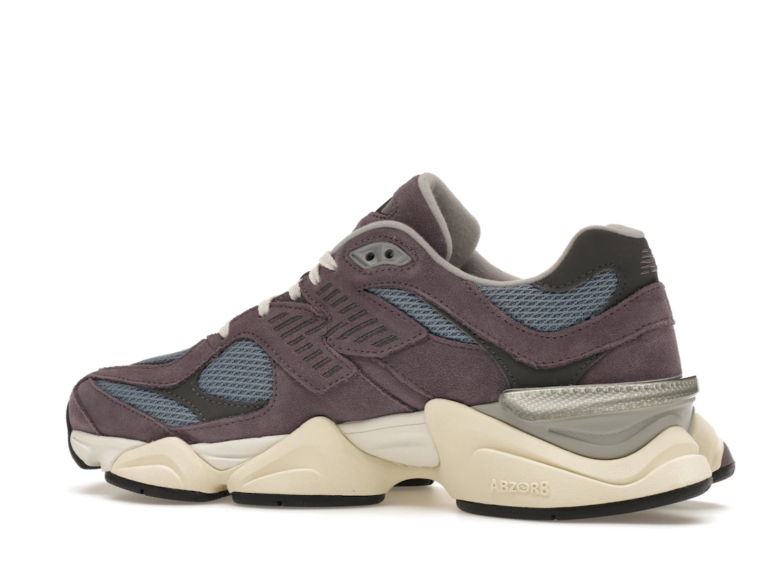 Vue 21 de New Balance 9060 Shadow Purple