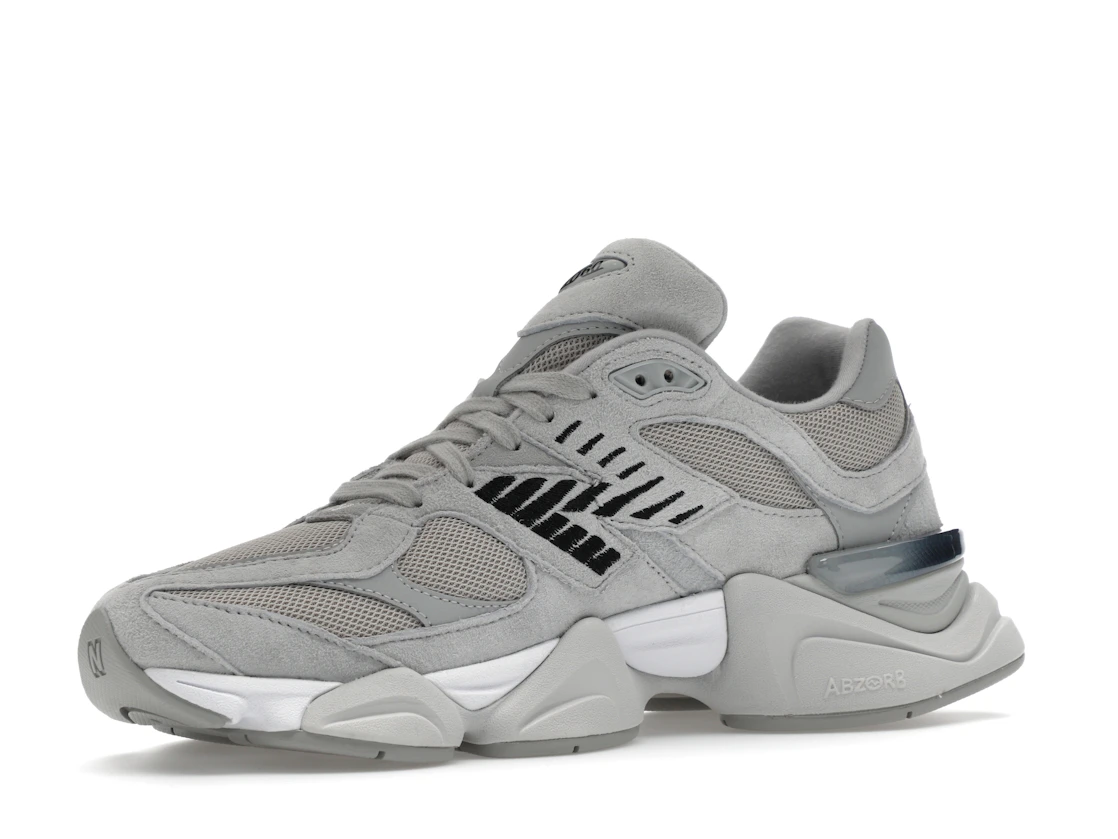 Vue 16 de New Balance 9060 Silver Metallic Grey