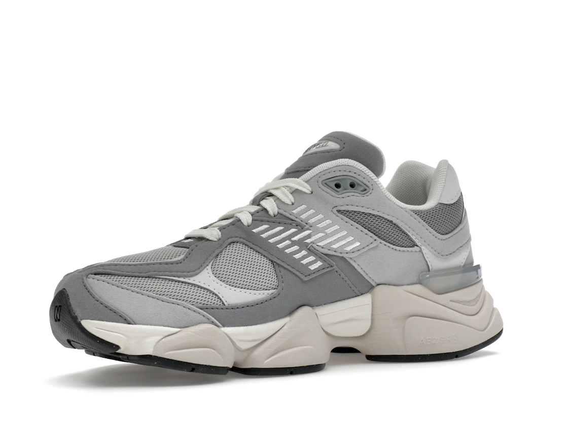 Vue 16 de New Balance 9060 Slate Grey Raincloud (GS)