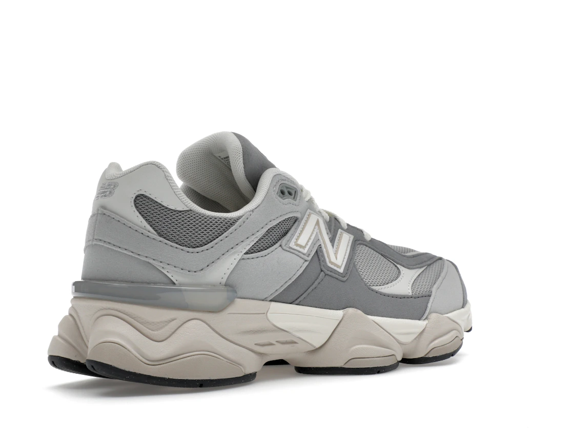 Vue 33 de New Balance 9060 Slate Grey Raincloud (GS)