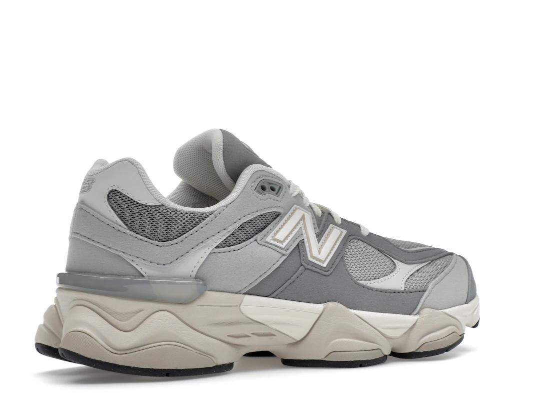 Vue 34 de New Balance 9060 Slate Grey Raincloud (GS)