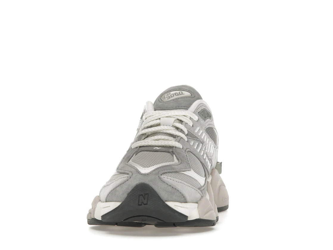 Vue 11 de New Balance 9060 Slate Grey Raincloud