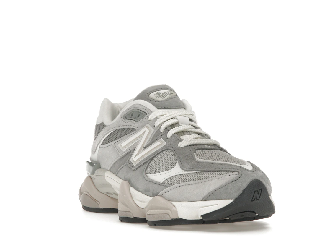 Vue 7 de New Balance 9060 Slate Grey Raincloud