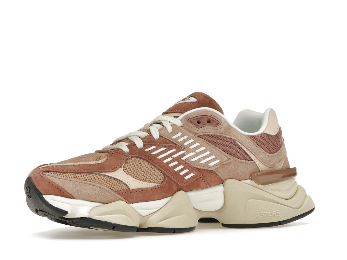 Vue 16 de New Balance 9060 Sparrow Flat Taupe