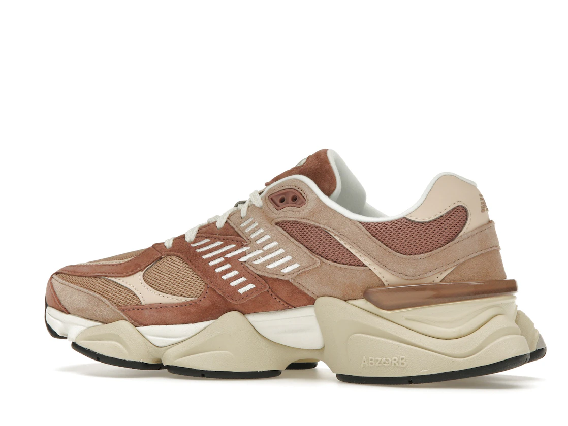 Vue 21 de New Balance 9060 Sparrow Flat Taupe