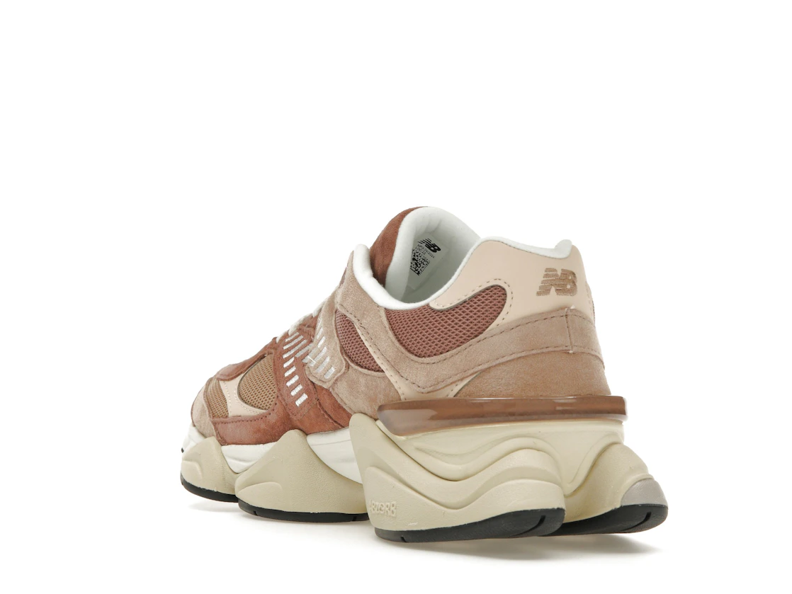 Vue 25 de New Balance 9060 Sparrow Flat Taupe