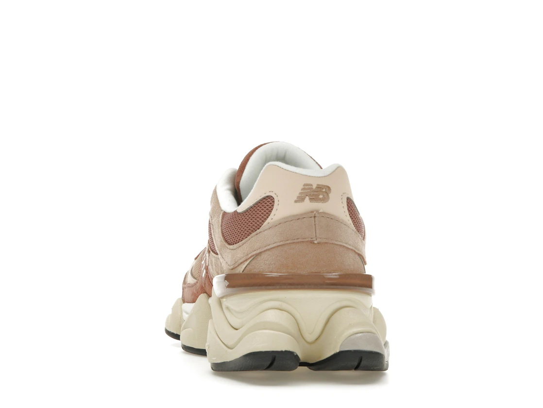 Vue 27 de New Balance 9060 Sparrow Flat Taupe