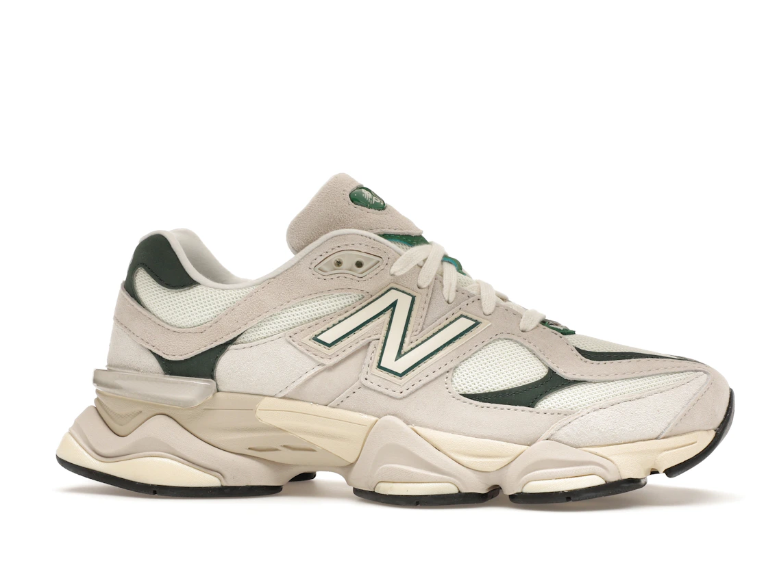 Vue 2 de New Balance 9060 Spruce Pack