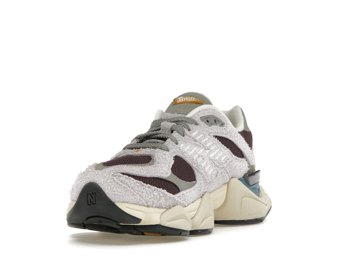 Vue 13 de New Balance 9060 Taro Plum Brown