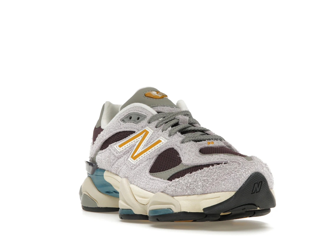 Vue 7 de New Balance 9060 Taro Plum Brown