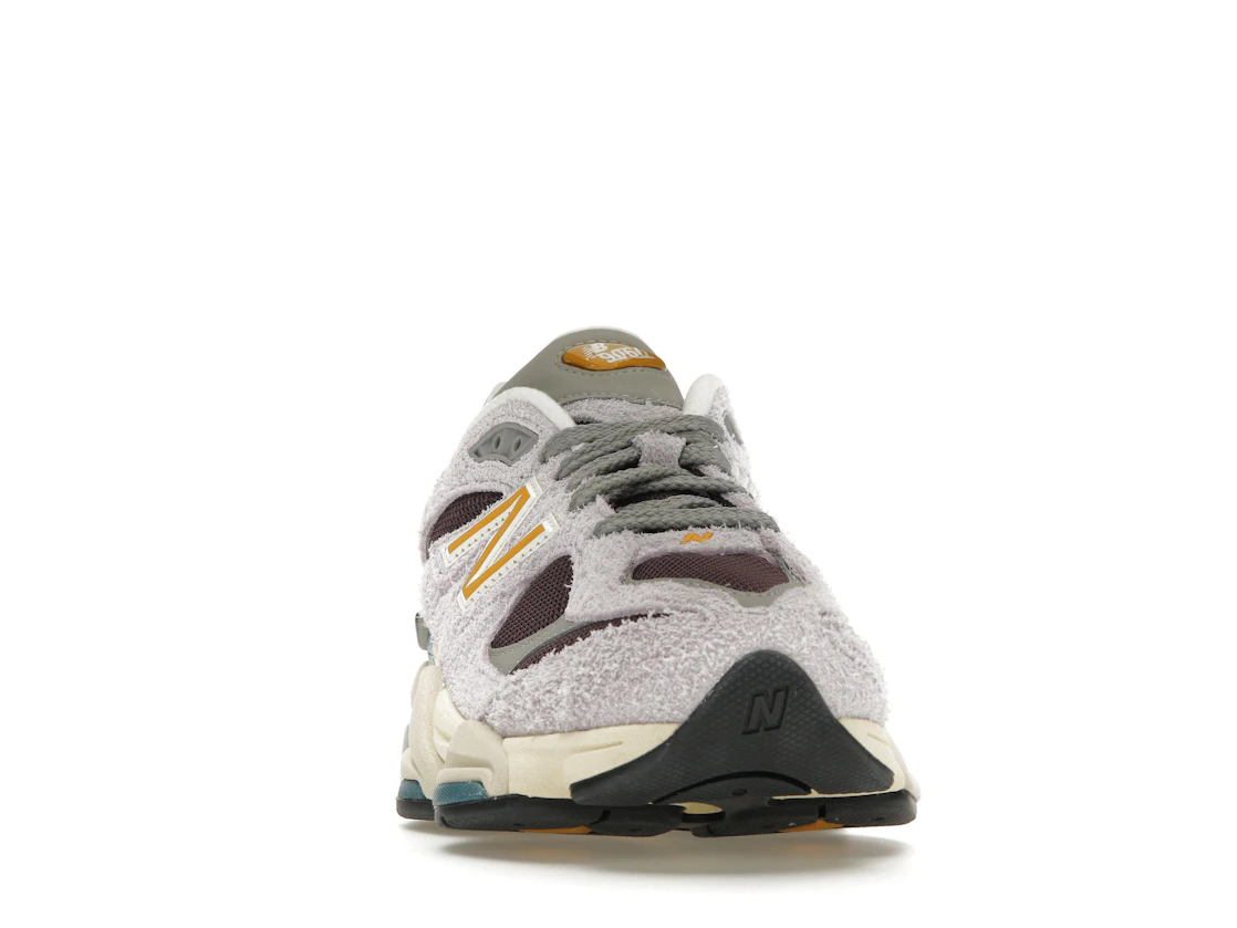 Vue 9 de New Balance 9060 Taro Plum Brown