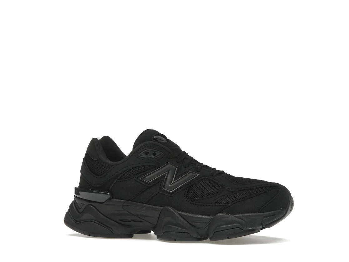 Vue 3 de New Balance 9060 Triple Black (GS)