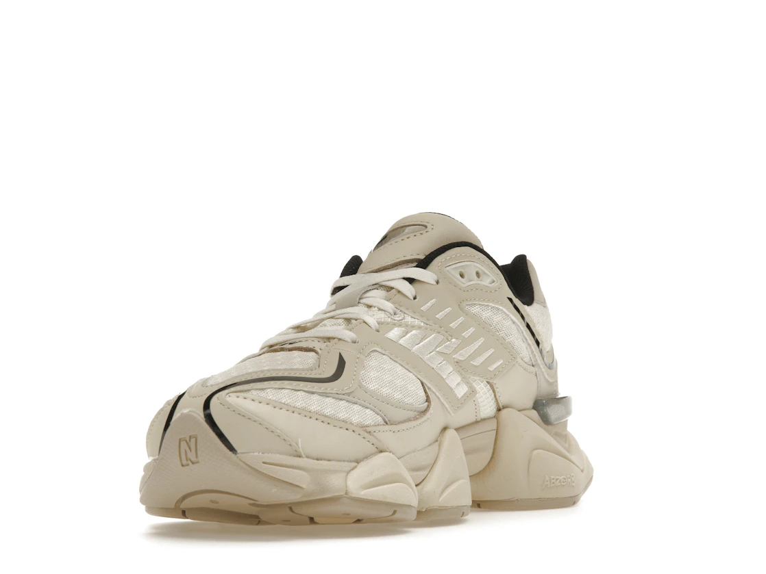 Vue 13 de New Balance 9060 Turtledove Black Silver Metallic