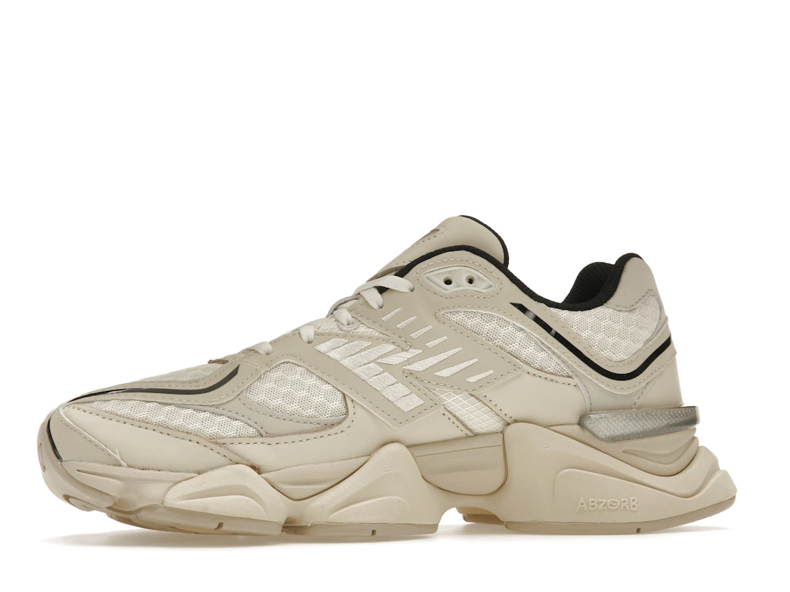 Vue 17 de New Balance 9060 Turtledove Black Silver Metallic