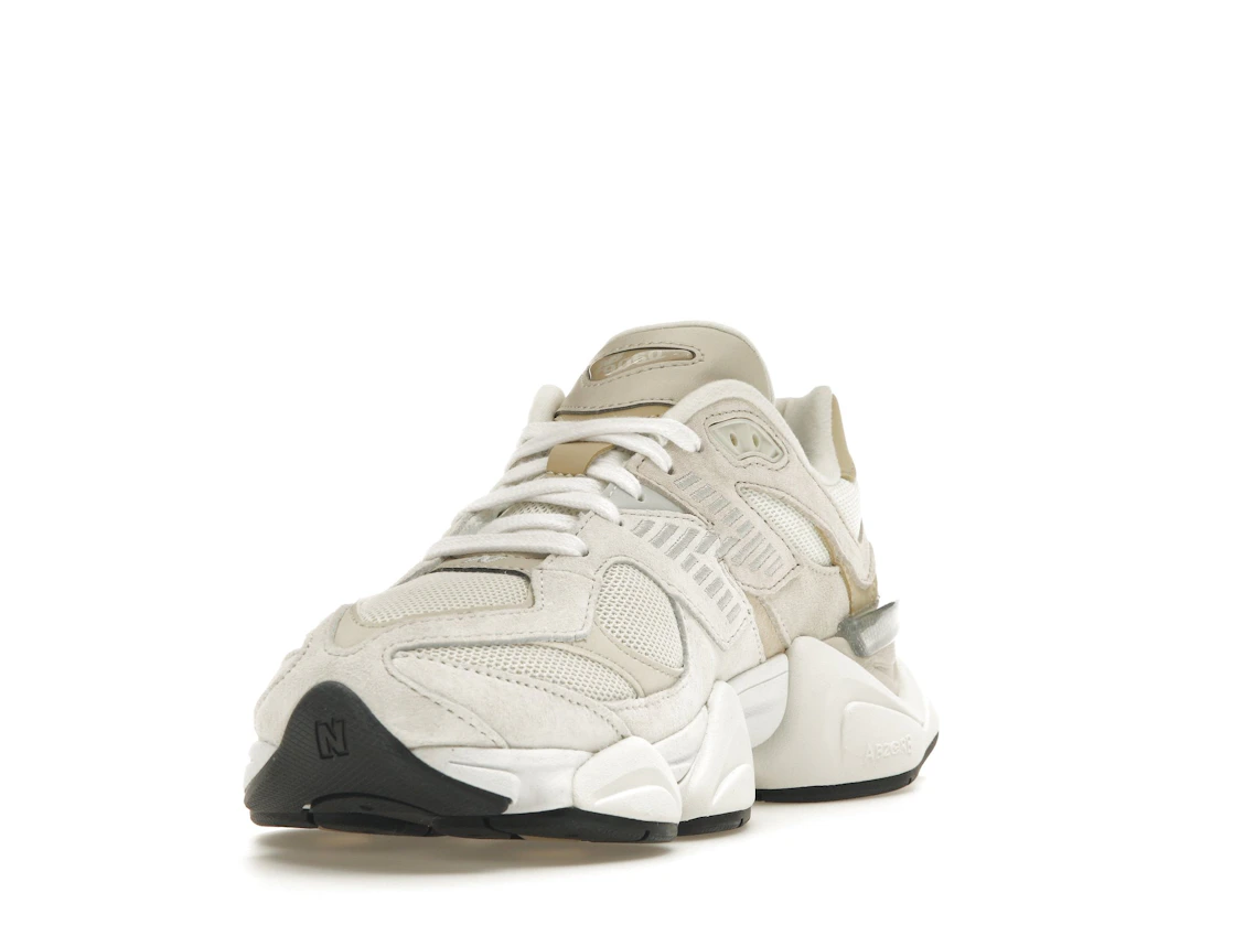Vue 13 de New Balance 9060 Turtledove