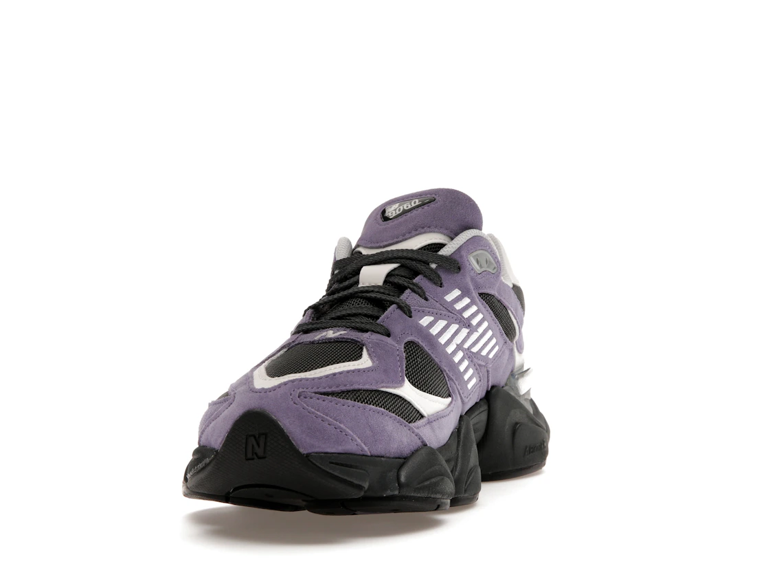 Vue 12 de New Balance 9060 Violet Noir