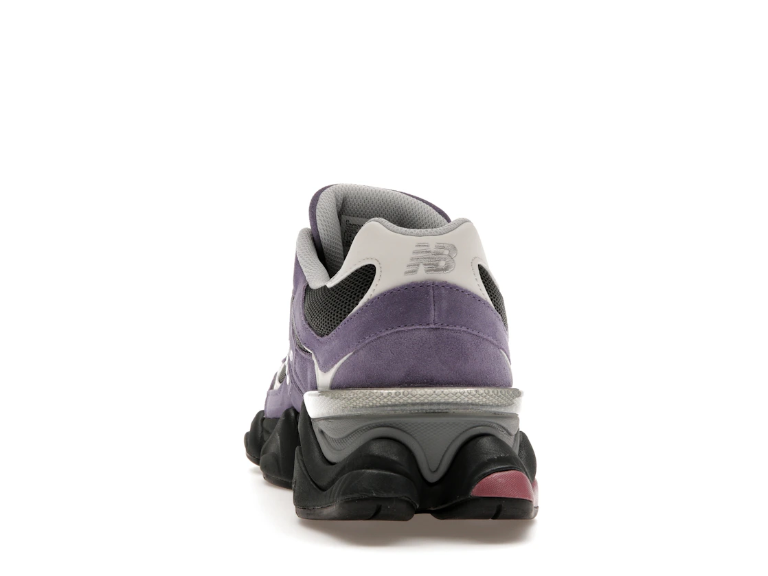 Vue 27 de New Balance 9060 Violet Noir