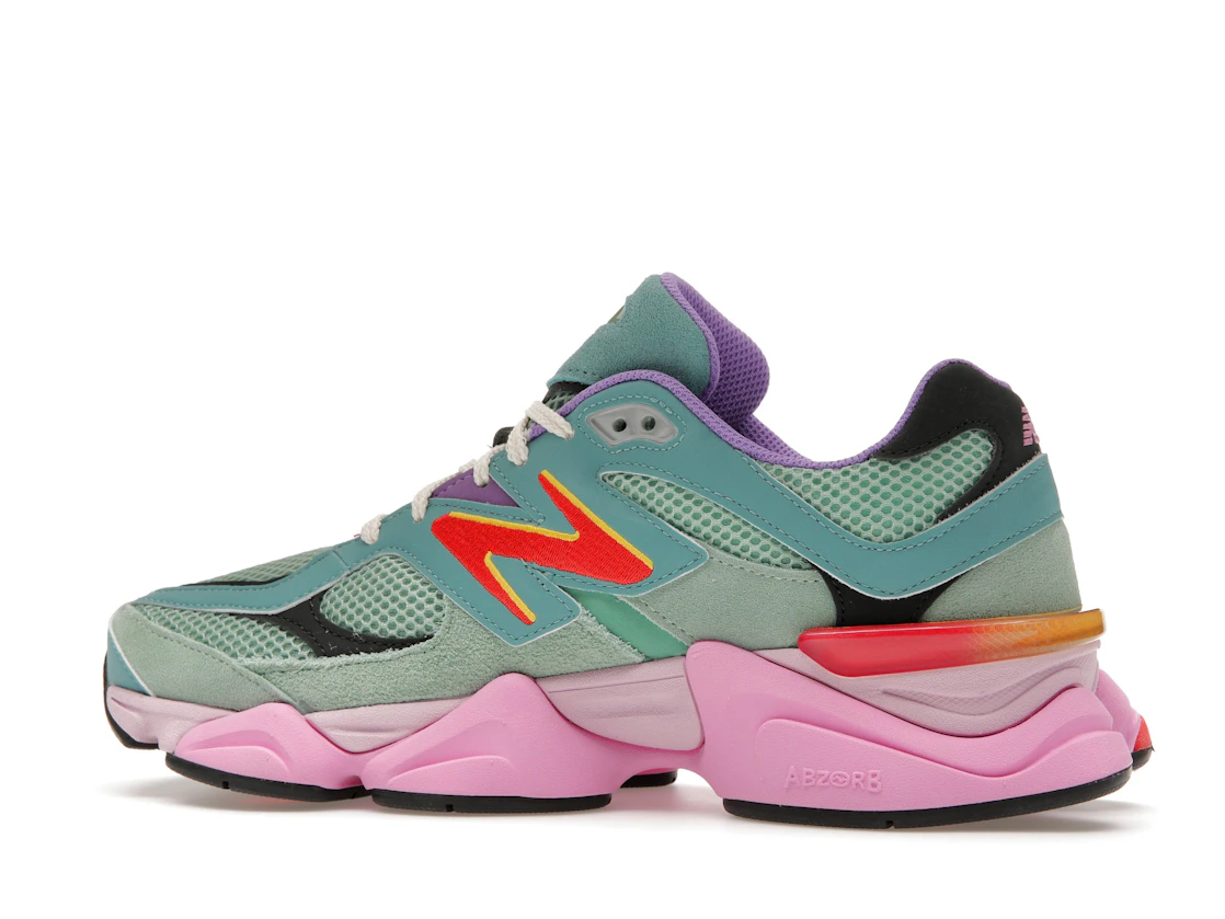 Vue 21 de New Balance 9060 Warped Multi-Color