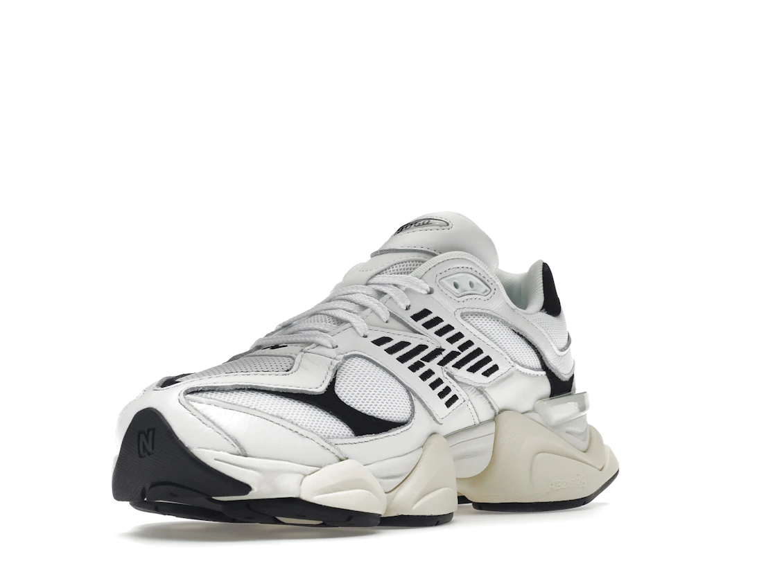 Vue 14 de New Balance 9060 White Black