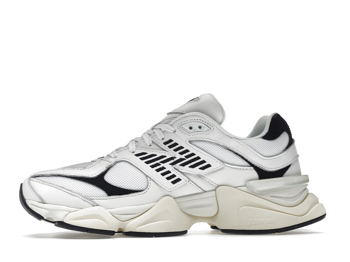 Vue 18 de New Balance 9060 White Black