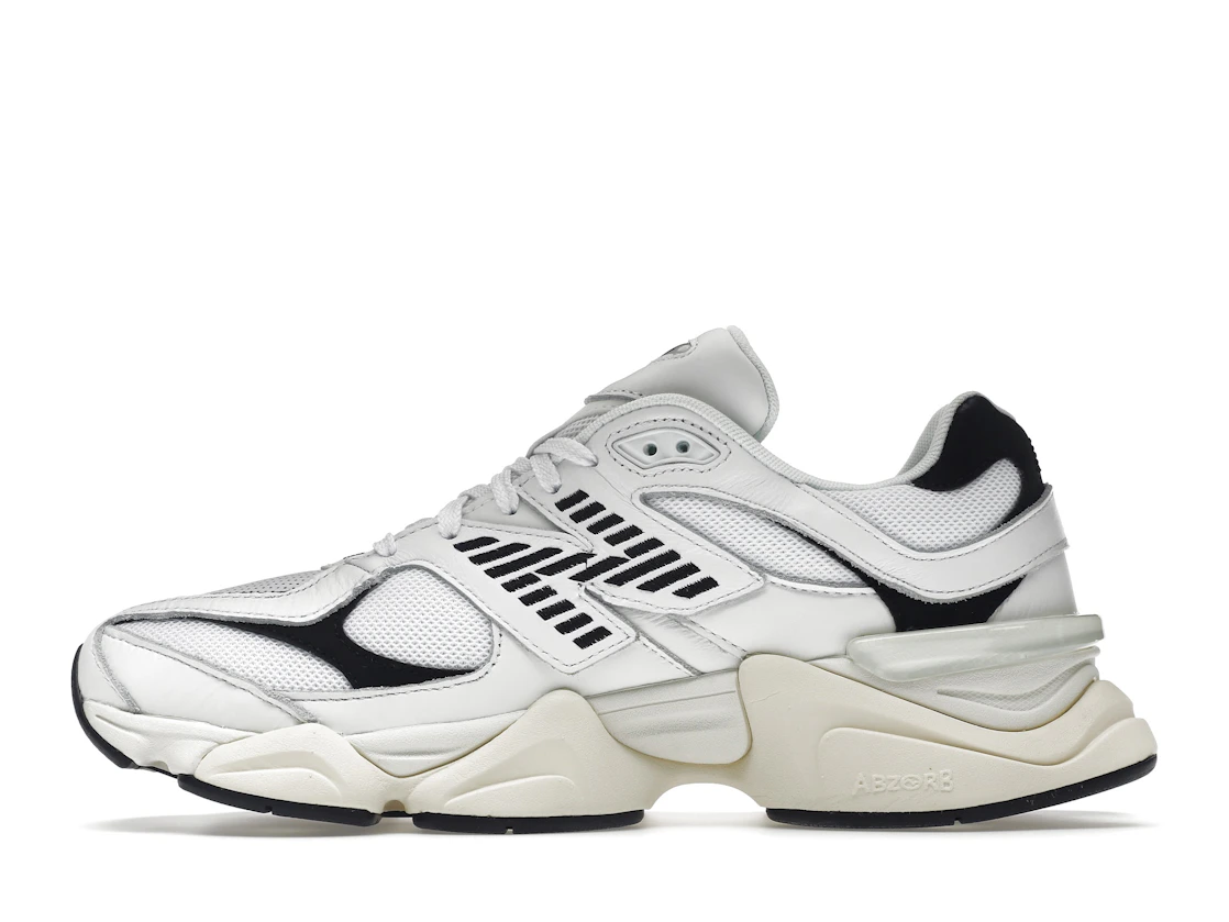 Vue 19 de New Balance 9060 White Black