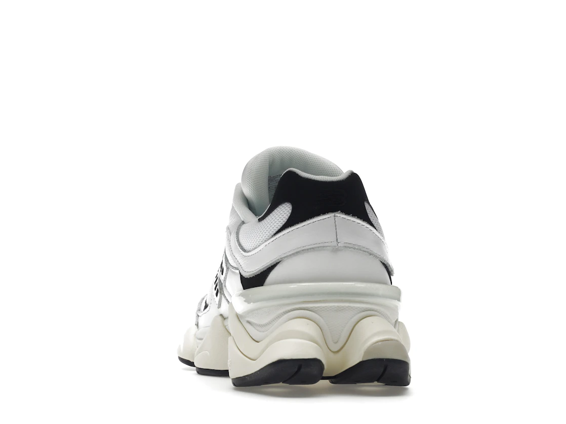 Vue 27 de New Balance 9060 White Black