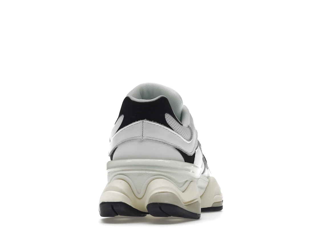 Vue 29 de New Balance 9060 White Black