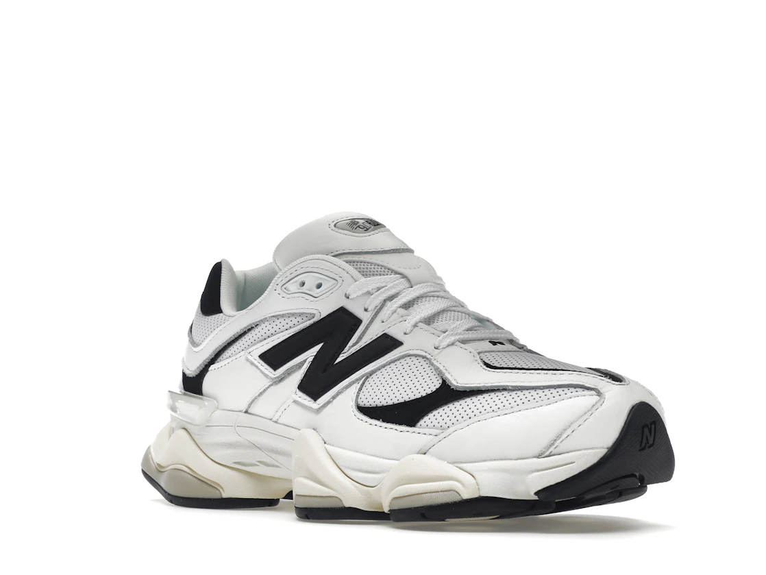Vue 6 de New Balance 9060 White Black