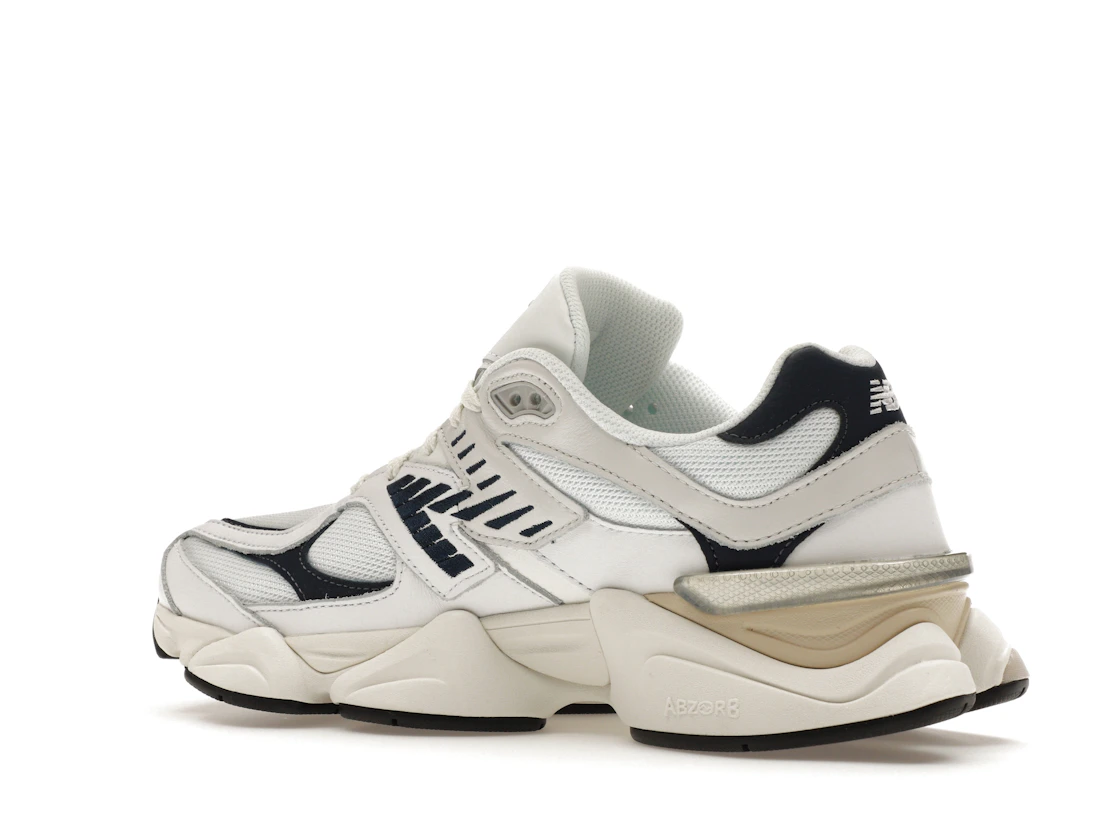 Vue 22 de New Balance 9060 White Navy