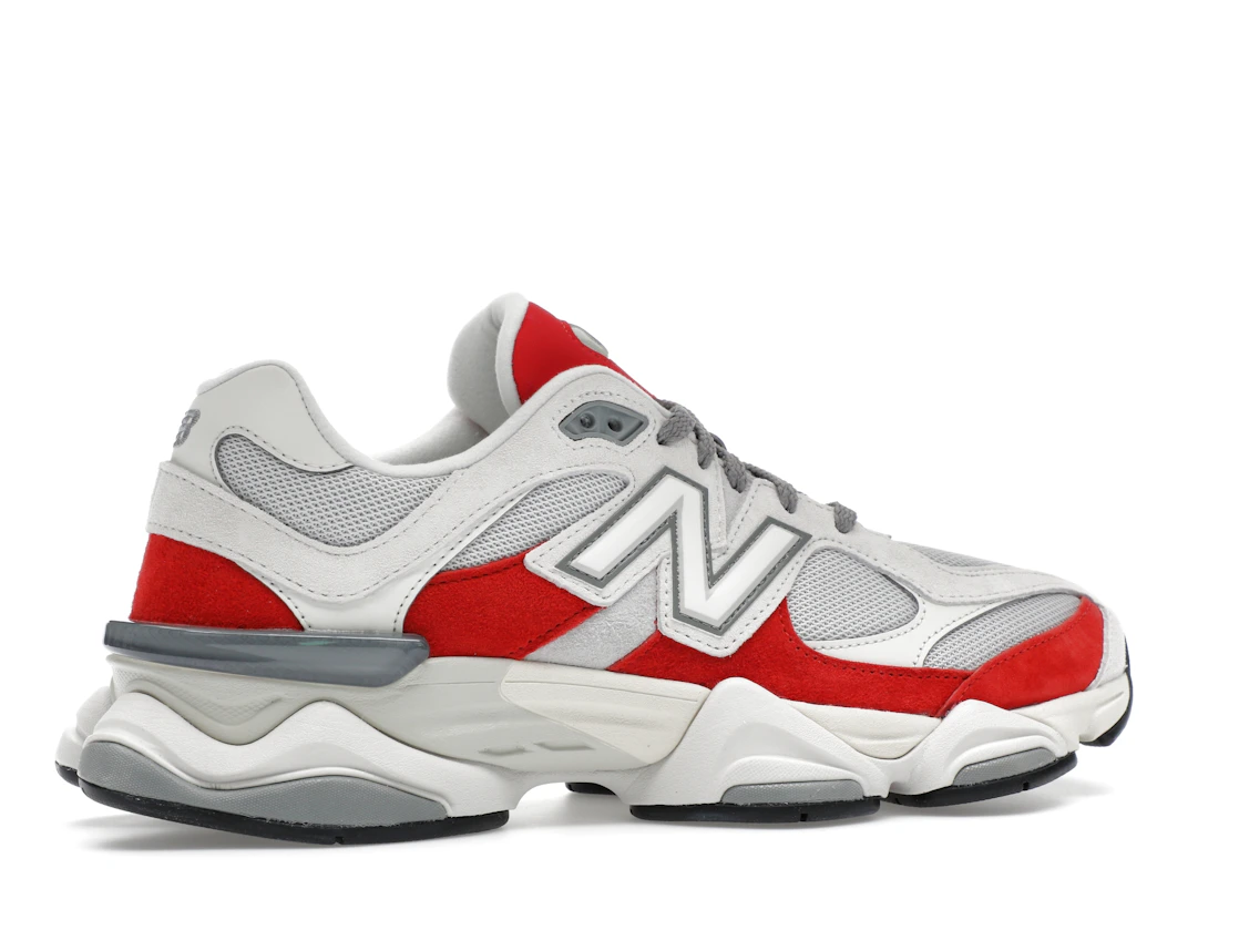 Vue 35 de New Balance 9060 White Red