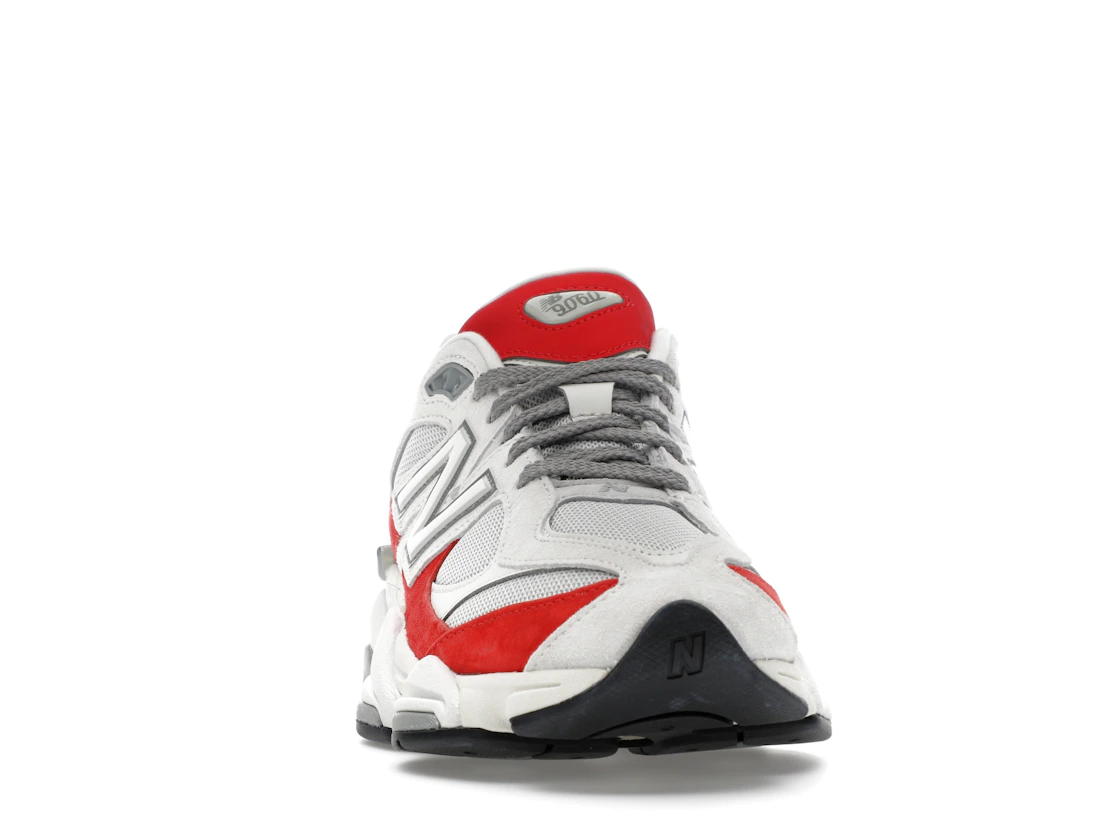 Vue 9 de New Balance 9060 White Red